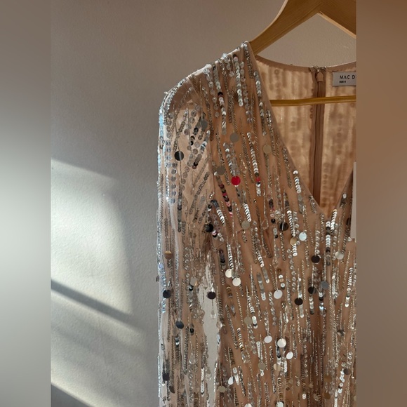 Mac Duggal 93850 | Silver Beaded Fringe | Long Sleeve Plunge |  Sz 6 | NWT - Picture 9 of 14